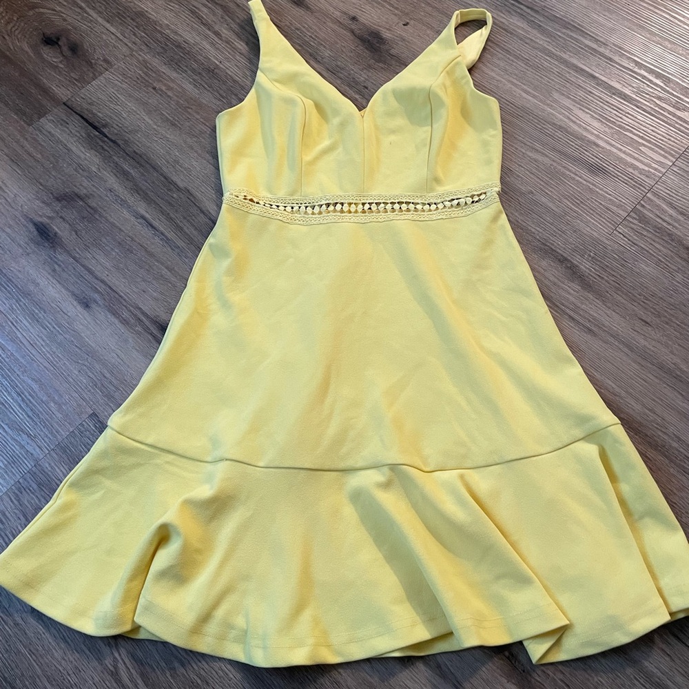 Lulus yellow dress